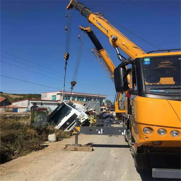 华容吊车道路救援多少钱